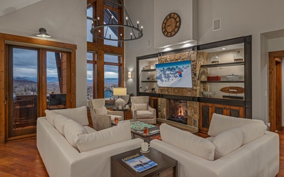 One Steamboat Place #616: Diamond Peak Penthouse 3 Bedroom