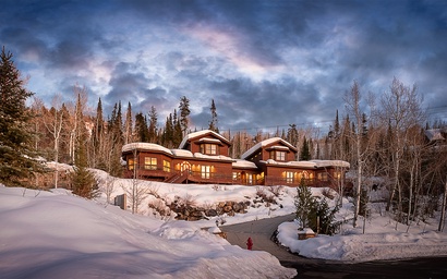 Featured Property Apex Grande