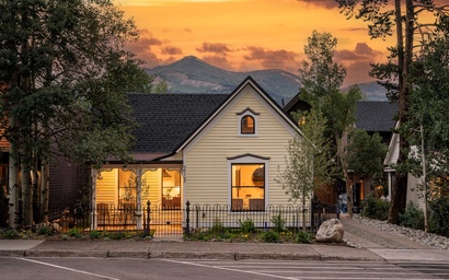 Featured Property Noble House