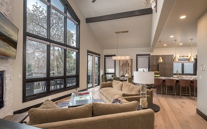 Featured Property Frosthaven Chalet