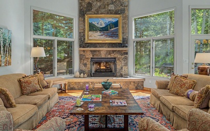 Featured Property Wild Iris Lodge