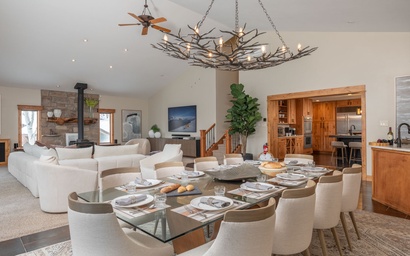 Featured Property Creekside Chalet
