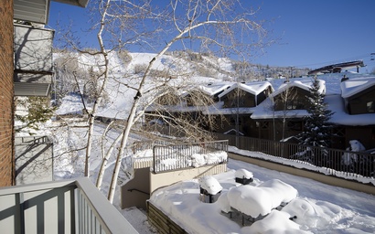 SM323 - Storm Meadows 300-400 at Christie Base