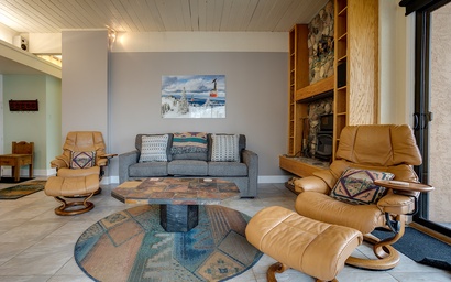 CB111 - Storm Meadows Club B Condominiums 3