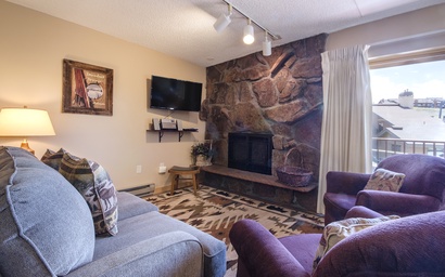 SM323 - Storm Meadows 300-400 at Christie Base 2