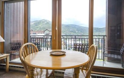 W3537 - The West Condominiums 6