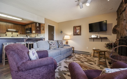 SM323 - Storm Meadows 300-400 at Christie Base 3