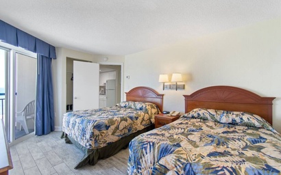 Coastal Getaway | Ocean Views, Retro Game & Pools 5