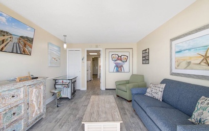 Coastal Getaway | Ocean Views, Retro Game & Pools 6