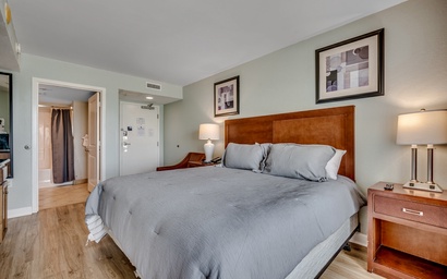 Bay View Resort 1005B 5