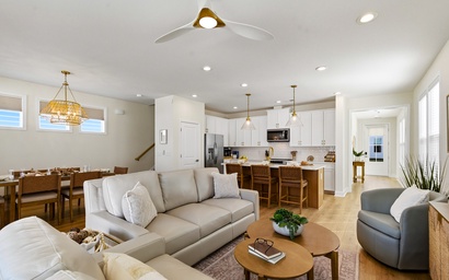 Hill Street Villa 2608