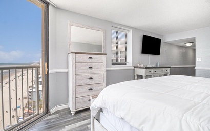 Sands Ocean Club Unit 1430 4