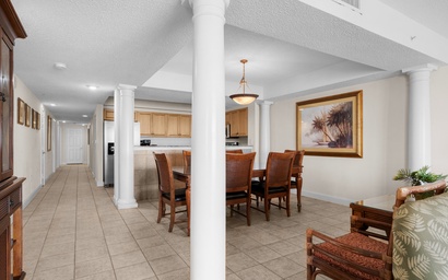 South Wind Penthouse 6 8