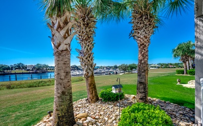 Yacht Club Villas 2-102A 2