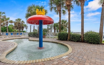 Camelot By The Sea 815 5