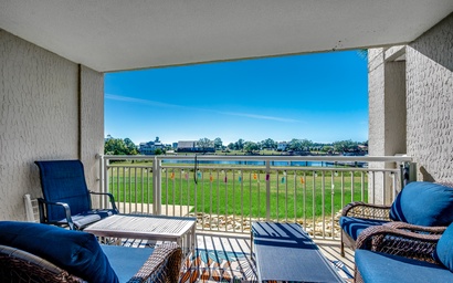 Yacht Club Villas 2-102 2