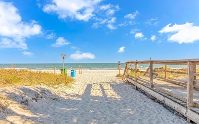 Horizon at 77th - Unit 206 5