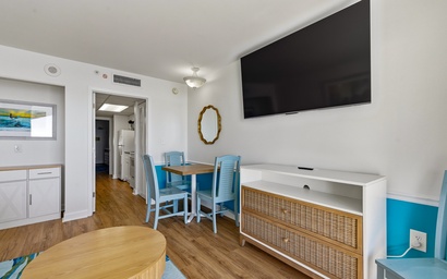 Camelot By The Sea PH12 3