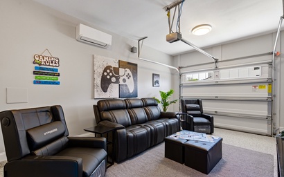 Hill Street Villa 2608 6