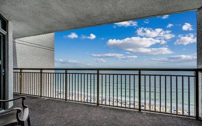 Grande Cayman 1556 2