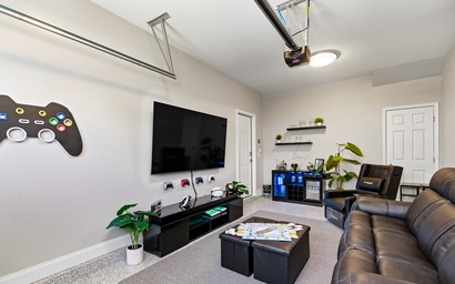 Hill Street Villa 2608 7