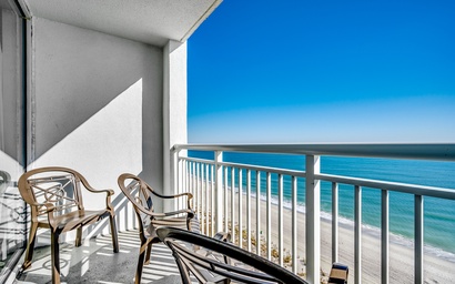 Camelot By The Sea 1516 3