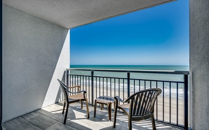 Bay View Resort 1005B 2