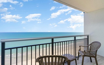 Bay View Resort 1707A