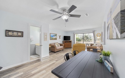 HarborSide Unit 208 8