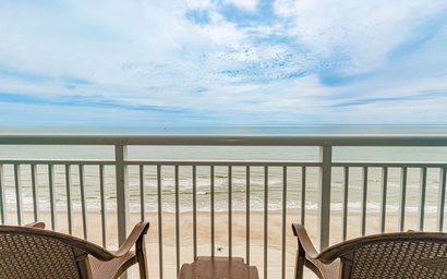 Paradise Resort Unit 1407 2