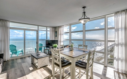 Carolinian Beach Resort 1733 5