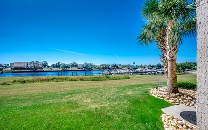 Yacht Club Villas 2-102 2