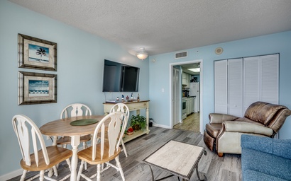 Camelot By The Sea 1516 7