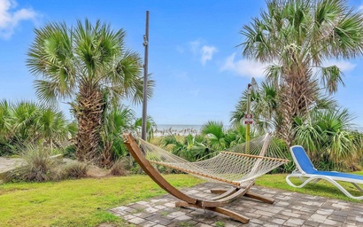 Camelot By The Sea 815 6