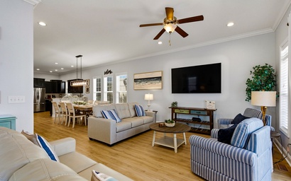 Sands Beach House 305 6