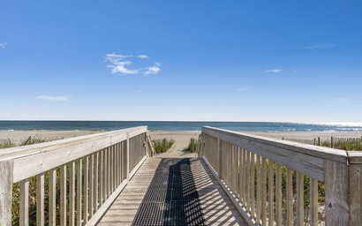 Paradise Resort Unit 1407 4