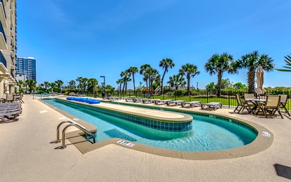 South Wind Penthouse 1 4