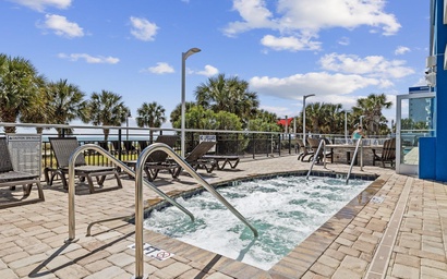 Bay View Resort 1004A 4