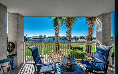 Yacht Club Villas 2-102A 8