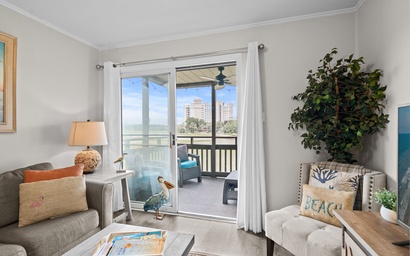 Mariners Cove A-211 4