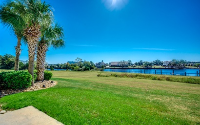 Yacht Club Villas 2-102B 10