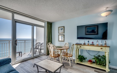 Camelot By The Sea 1516 4