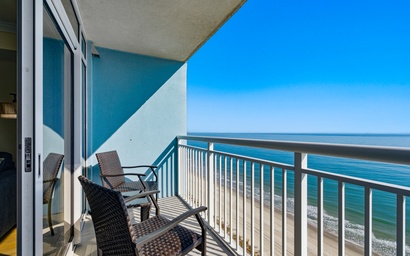 Paradise Resort Unit 1407 3