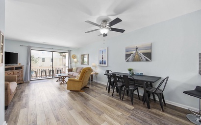 HarborSide Unit 208 7