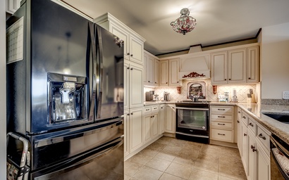 The Marina 4-604B 10