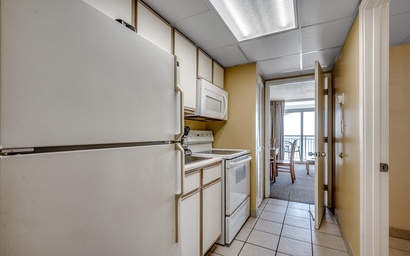 Camelot By The Sea PH12 8