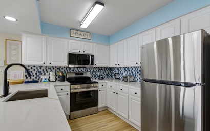 Paradise Resort Unit 1407 9