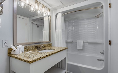 Camelot By The Sea PH12 6