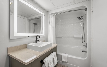 Camelot By The Sea 1206 10