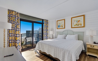 Ocean Reef Resort 818 10